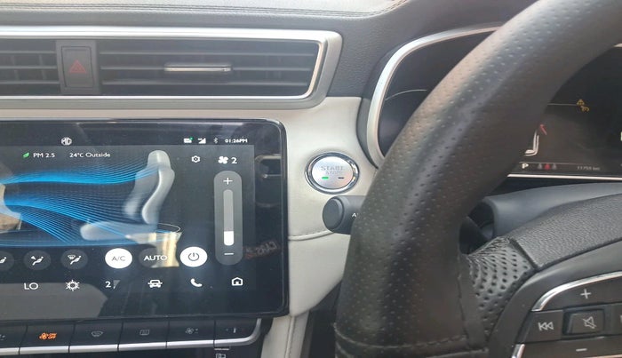 2024 MG ASTOR Select 1.5 CVT (Ivory), Petrol, Automatic, 11,759 km, interior