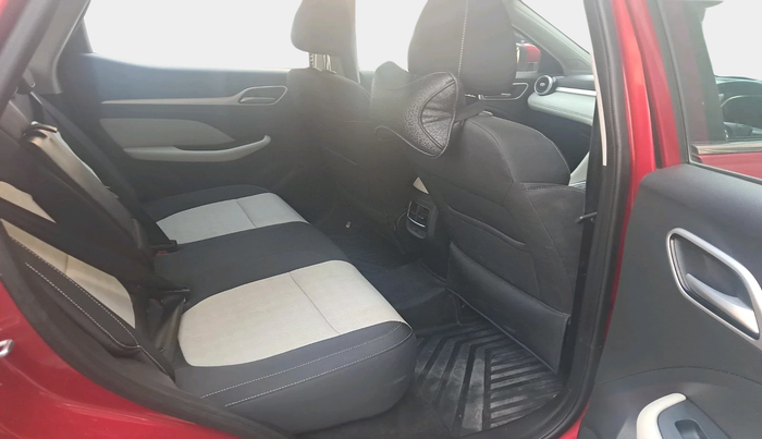 2024 MG ASTOR Select 1.5 CVT (Ivory), Petrol, Automatic, 11,759 km, interior