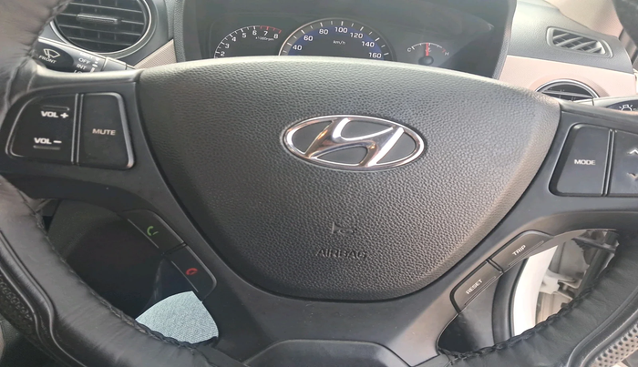 2015 Hyundai Xcent SX 1.2, Petrol, Manual, 33,440 km, interior