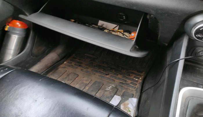 2019 Hyundai VENUE SX 1.0 (O) TURBO, Petrol, Manual, 1,83,800 km, interior