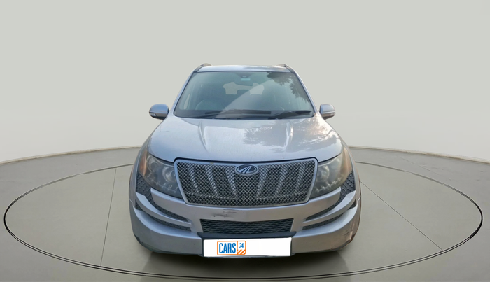 2014 Mahindra XUV500 W8, Diesel, Manual, 1,96,335 km, exterior