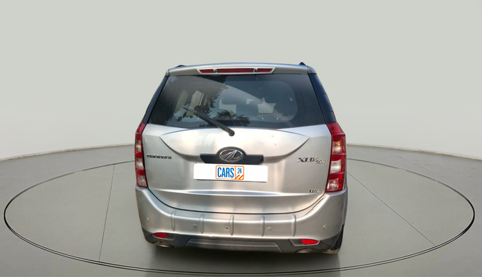 2014 Mahindra XUV500 W8, Diesel, Manual, 1,96,335 km, exterior