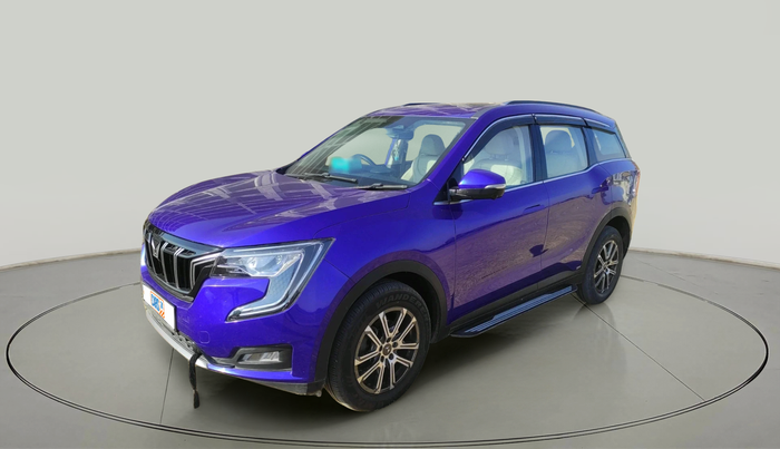 2021 Mahindra XUV700 AX 7 LUXURY D AT 7 STR, Diesel, Automatic, 52,773 km, exterior