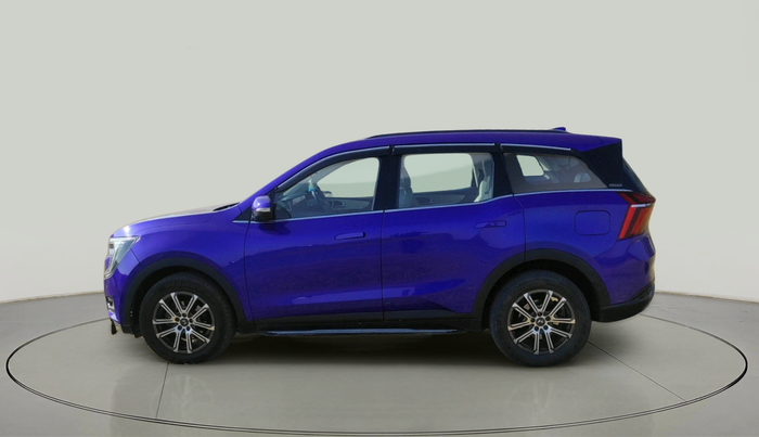 2021 Mahindra XUV700 AX 7 LUXURY D AT 7 STR, Diesel, Automatic, 52,773 km, exterior