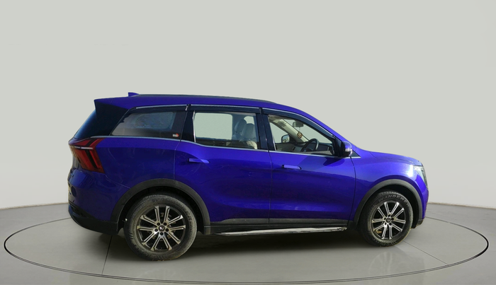 2021 Mahindra XUV700 AX 7 LUXURY D AT 7 STR, Diesel, Automatic, 52,773 km, exterior