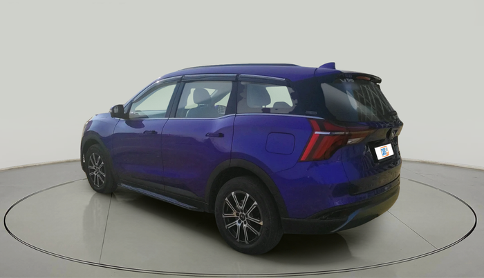 2021 Mahindra XUV700 AX 7 LUXURY D AT 7 STR, Diesel, Automatic, 52,773 km, exterior