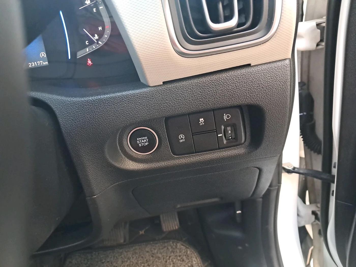 2023 Hyundai Creta SX (O) IVT 1.5 PETROL, Petrol, Automatic, 23,800 km, interior