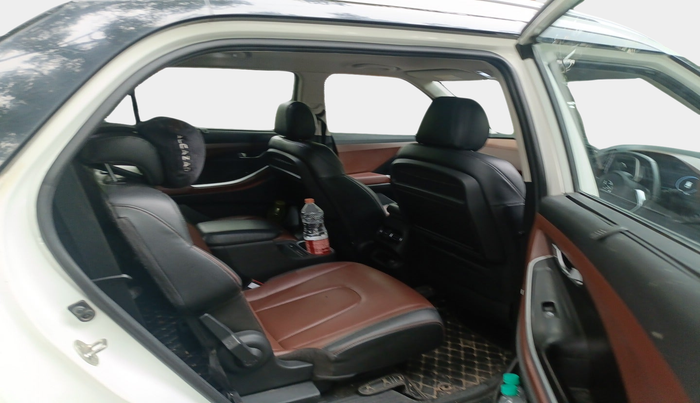 2022 Hyundai ALCAZAR 1.5 SIGNATURE (O) AT 6STR, Diesel, Automatic, 84,685 km, interior