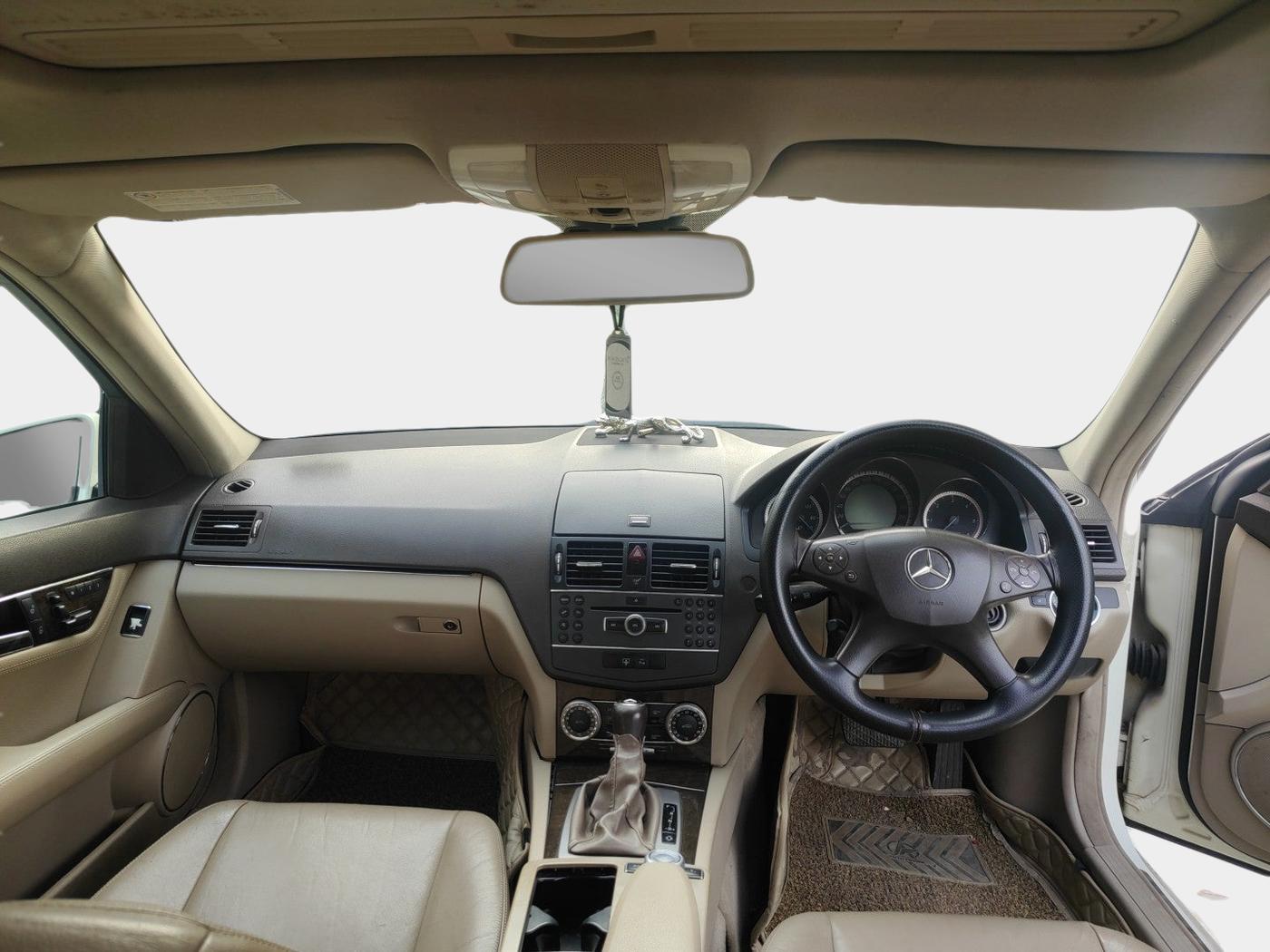2011 Mercedes Benz C Class 	250 CDI ELEGANCE AT, Diesel, Automatic, 1,03,555 km, interior