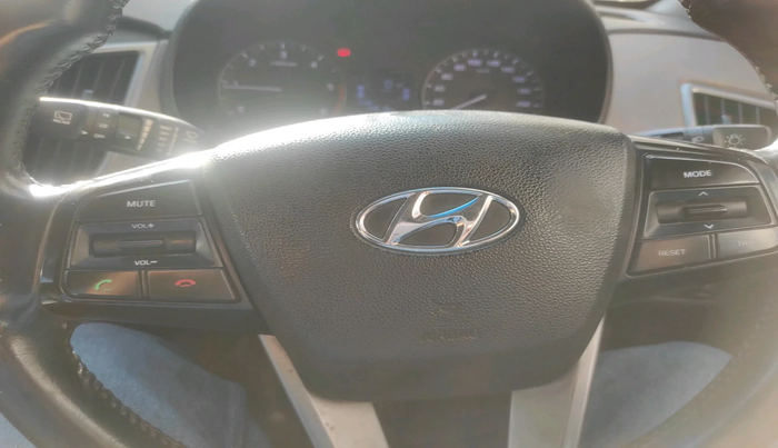 2016 Hyundai Creta SX PLUS AT 1.6 DIESEL, Diesel, Automatic, 1,12,872 km, interior