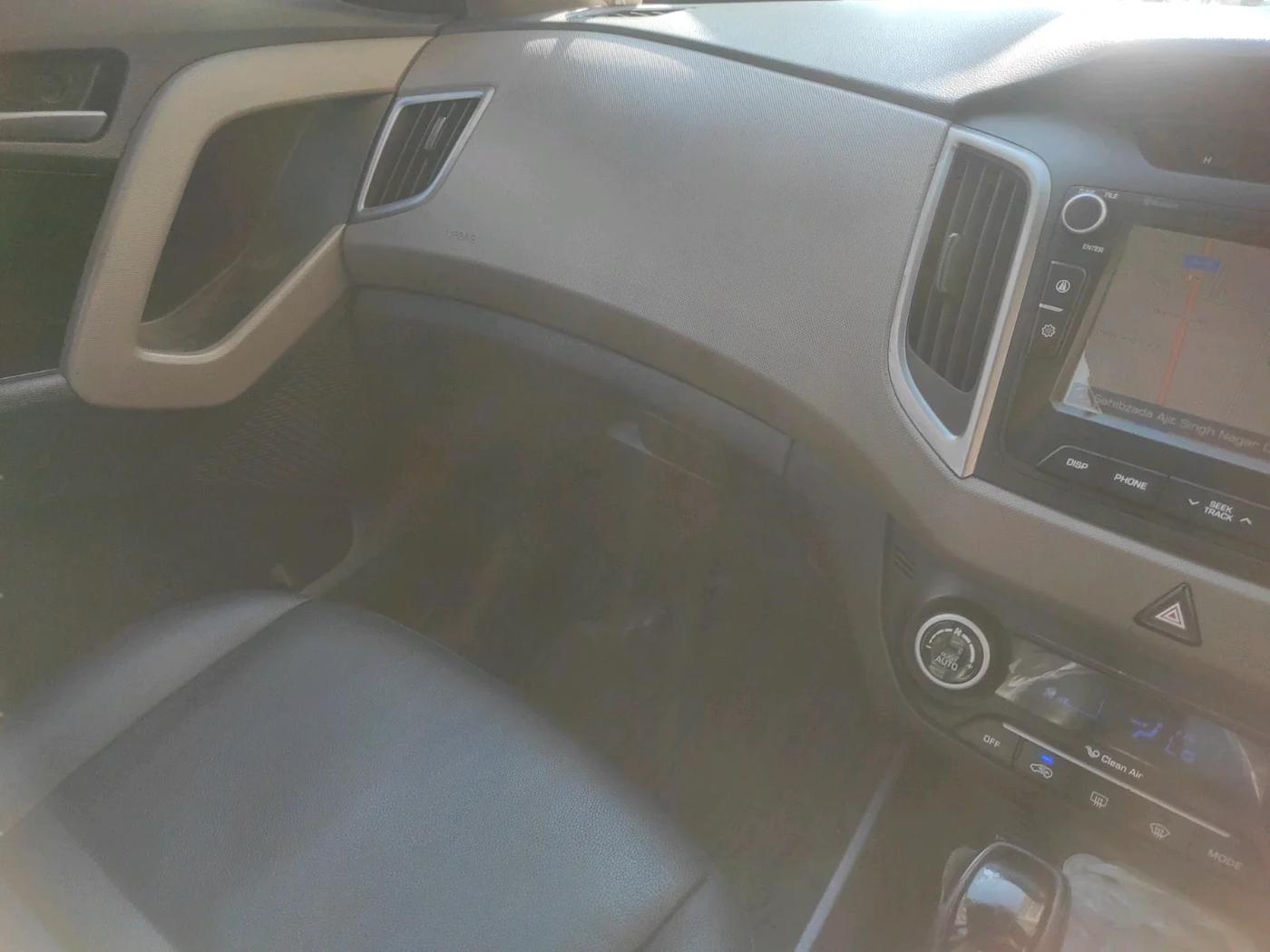 2016 Hyundai Creta SX PLUS AT 1.6 DIESEL, Diesel, Automatic, 1,12,872 km, interior