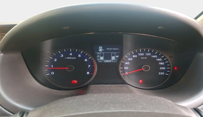 2014 Hyundai i20 ASTA 1.2, Petrol, Manual, 1,28,091 km, interior