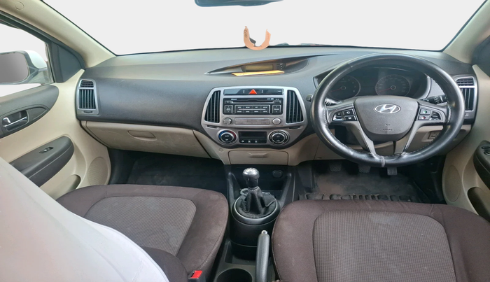 2014 Hyundai i20 ASTA 1.2, Petrol, Manual, 1,28,091 km, interior