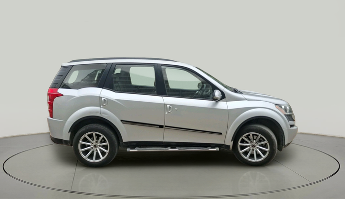 2014 Mahindra XUV500 W8, Diesel, Manual, 1,07,148 km, exterior