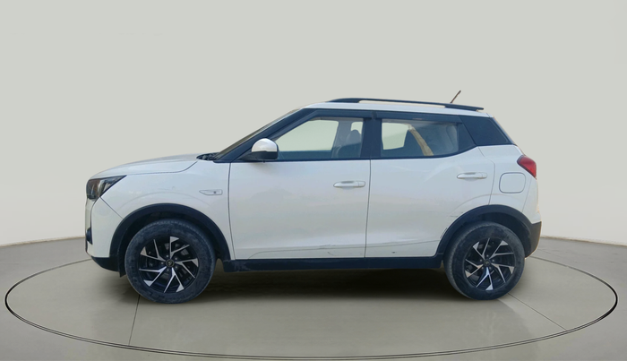 2023 Mahindra XUV300 W6 1.5 Diesel, Diesel, Manual, 36,767 km, exterior