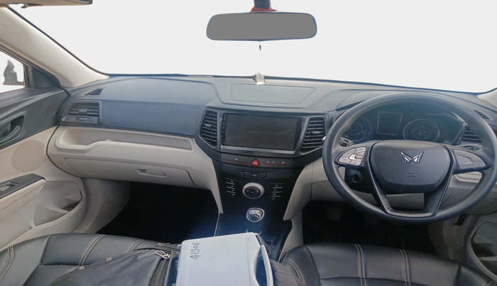 2023 Mahindra XUV300 W6 1.5 Diesel, Diesel, Manual, 36,767 km, interior