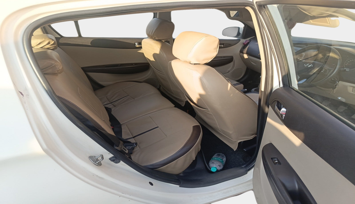 2012 Hyundai i20 SPORTZ 1.4 CRDI, Diesel, Manual, 1,44,728 km, interior