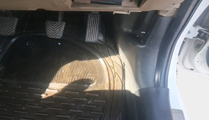 2012 Hyundai i20 MAGNA (O) 1.2, Diesel, Manual, 1,97,989 km, interior