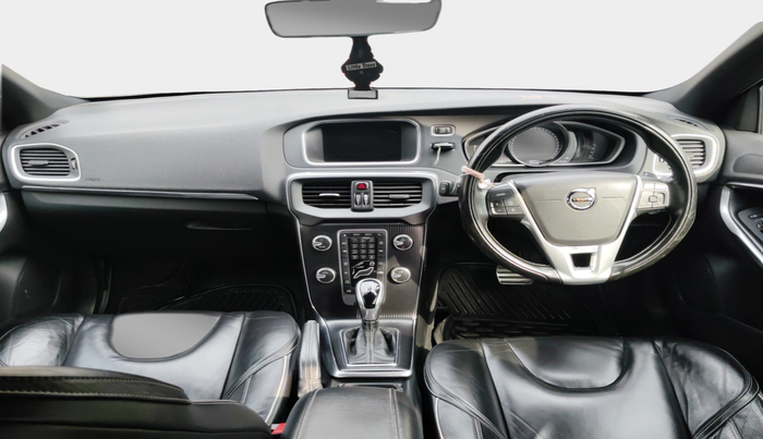 2016 Volvo V 40 D3 R design, Diesel, Automatic, 96,450 km, interior