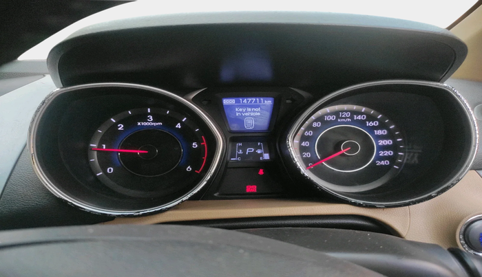 2014 Hyundai New Elantra 1.6 SX AT DIESEL, Diesel, Automatic, 1,47,711 km, interior