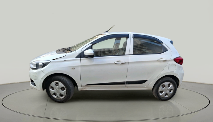 2018 Tata Tiago XT PETROL, Petrol, Manual, 1,60,805 km, exterior