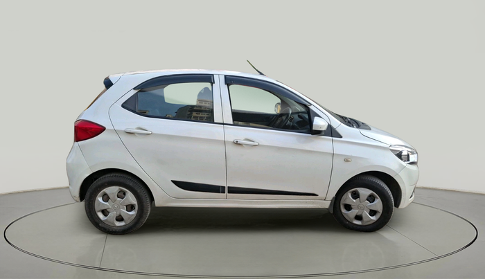 2018 Tata Tiago XT PETROL, Petrol, Manual, 1,60,805 km, exterior