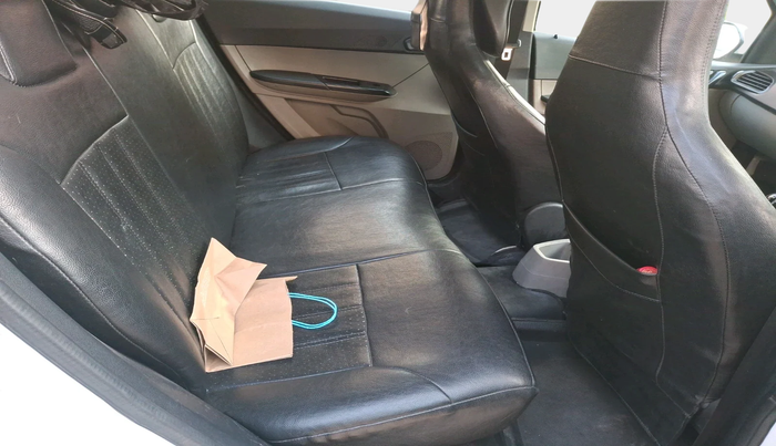 2018 Tata Tiago XT PETROL, Petrol, Manual, 1,60,805 km, interior