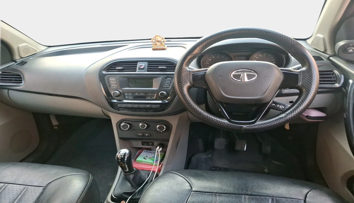 2018 Tata Tiago XT PETROL, Petrol, Manual, 1,60,805 km, interior