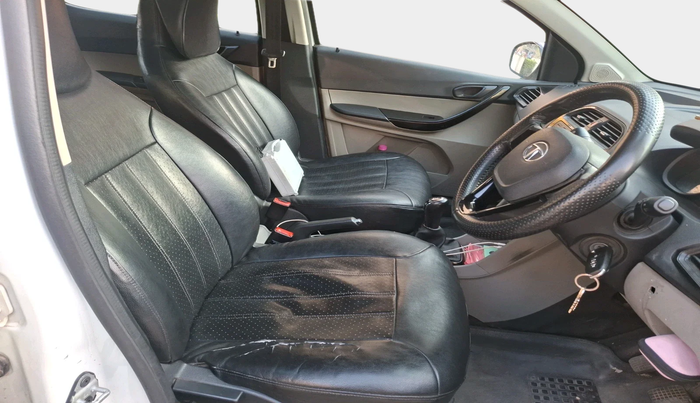 2018 Tata Tiago XT PETROL, Petrol, Manual, 1,60,805 km, interior