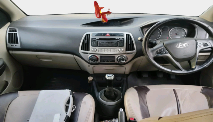 2013 Hyundai i20 SPORTZ 1.4 CRDI, Diesel, Manual, 1,55,384 km, interior