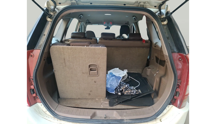 2015 Mahindra XUV500 W8, Diesel, Manual, 1,04,973 km, exterior