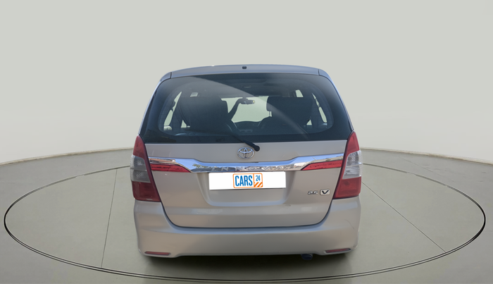 2015 Toyota Innova 2.5 VX 7 STR, Diesel, Manual, 1,81,882 km, exterior