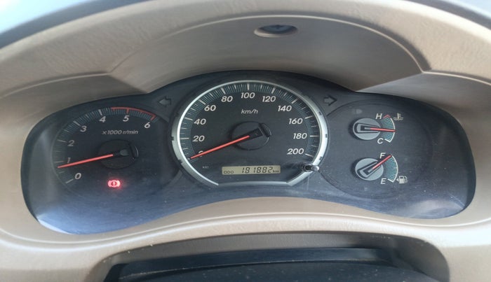 2015 Toyota Innova 2.5 VX 7 STR, Diesel, Manual, 1,81,882 km, interior