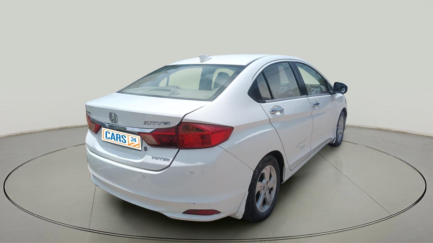 2015 Honda City 1.5L I-DTEC V, Diesel, Manual, 1,30,426 km, exterior