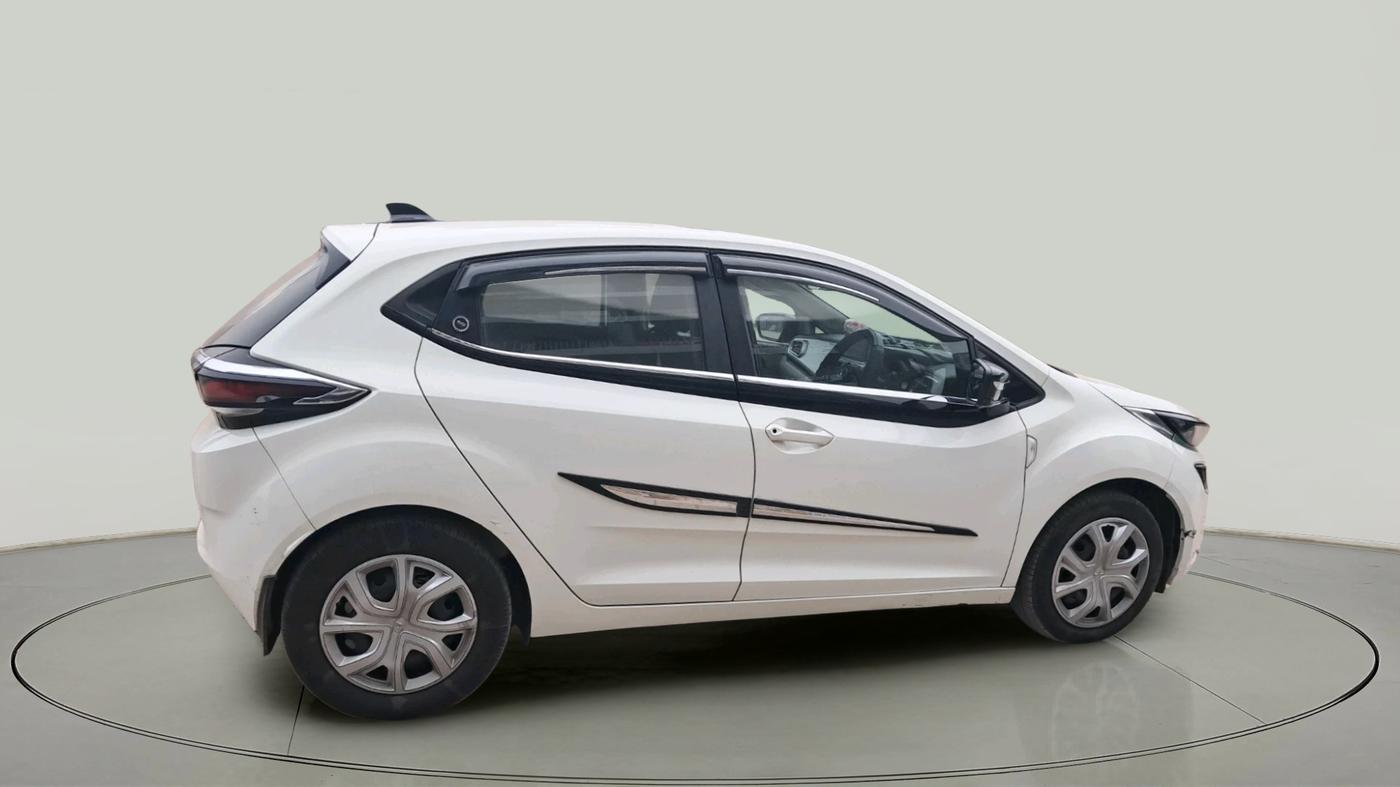 2023 Tata ALTROZ XM PLUS SUNROOF, Petrol, Manual, 18,192 km, exterior