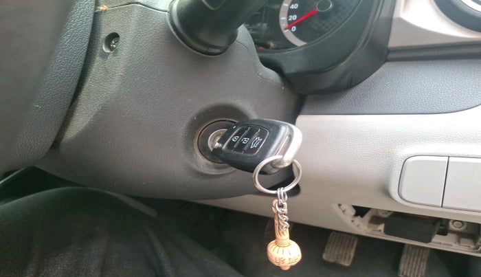 2021 Hyundai GRAND I10 NIOS MAGNA 1.2 KAPPA VTVT, Petrol, Manual, 20,216 km, interior