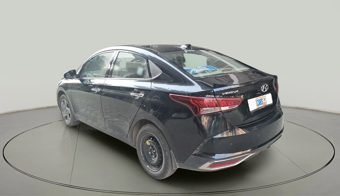 2021 Hyundai Verna SX 1.5 CRDI, Diesel, Manual, 1,28,154 km, exterior