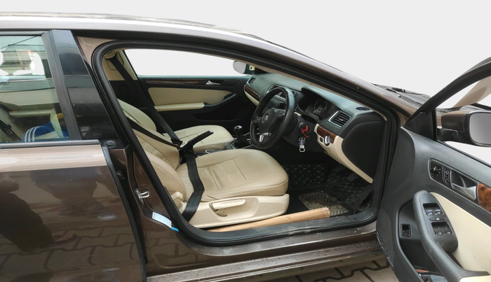 2012 Volkswagen Jetta COMFORTLINE TDI, Diesel, Manual, 95,899 km, interior