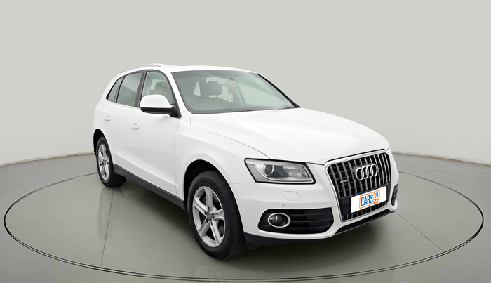 2011 Audi Q5 2.0 TDI QUATTRO, Diesel, Automatic, 1,60,631 km, exterior