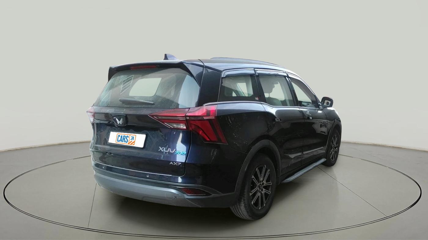 2023 Mahindra XUV700 AX 7 LUXURY P AT 7 STR, Petrol, Automatic, 22,649 km, exterior