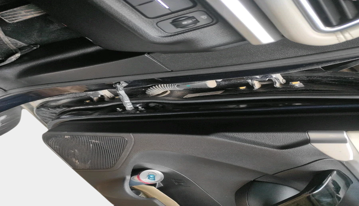 2023 Mahindra XUV700 AX 7 LUXURY P AT 7 STR, Petrol, Automatic, 22,649 km, interior