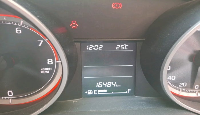 2020 Maruti Swift ZXI, Petrol, Manual, 16,484 km, interior