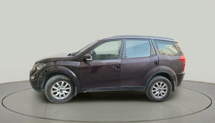 2018 Mahindra XUV500 W6 AT 1.99, Diesel, Automatic, 88,719 km, exterior
