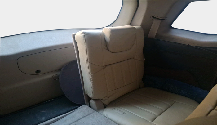 2018 Mahindra XUV500 W6 AT 1.99, Diesel, Automatic, 88,719 km, interior