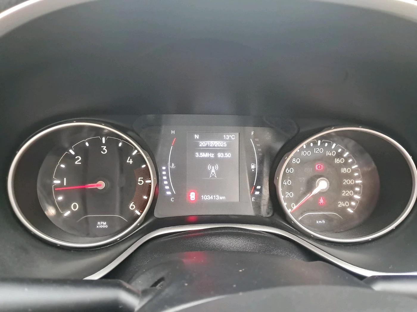 2018 Jeep Compass LONGITUDE (O) 2.0 DIESEL, Diesel, Manual, 1,03,413 km, interior