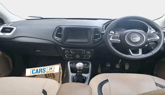 2018 Jeep Compass LONGITUDE (O) 2.0 DIESEL, Diesel, Manual, 1,03,413 km, interior