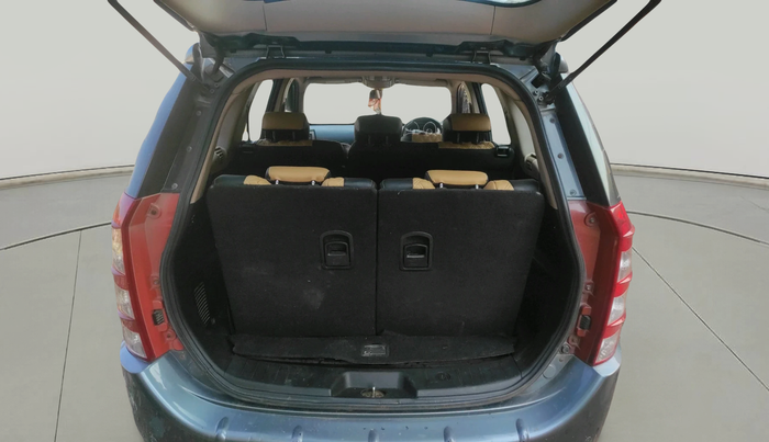 2015 Mahindra XUV500 W6, Diesel, Manual, 1,17,054 km, exterior