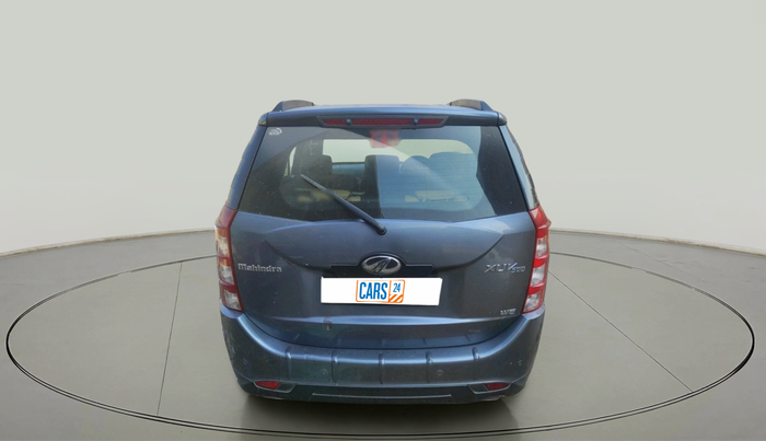 2015 Mahindra XUV500 W6, Diesel, Manual, 1,17,054 km, exterior