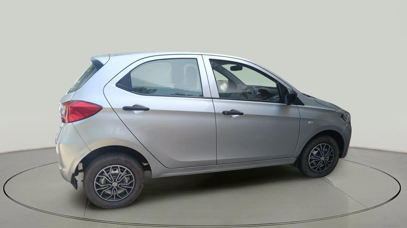 2019 Tata Tiago XE PETROL, Petrol, Manual, 1,20,404 km, exterior