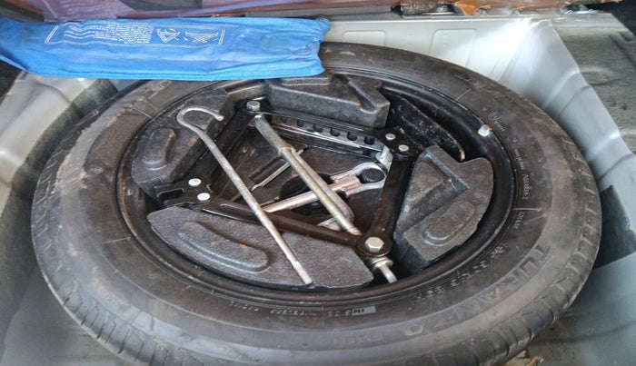 2020 Tata NEXON XZA PLUS SUNROOF PETROL, Petrol, Automatic, 52,023 km, tyre